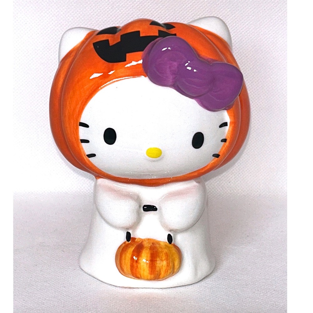 NEW Hello Kitty Halloween Pumpkin Blue Sky‎ Ceramic 5"